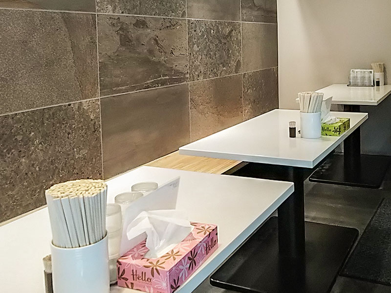 らーめん鱗 茨木店